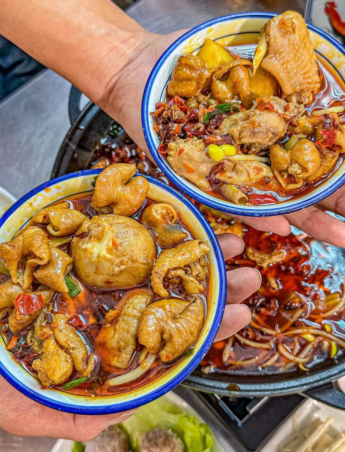深圳餐饮vi设计,深圳logo设计,深圳餐饮空间设计,肥肠鸡门店,神鲜市井肥肠鸡 深圳餐饮vi设计,深圳logo设计,深圳餐饮空间设计,肥肠鸡门店,神鲜市井肥肠鸡
